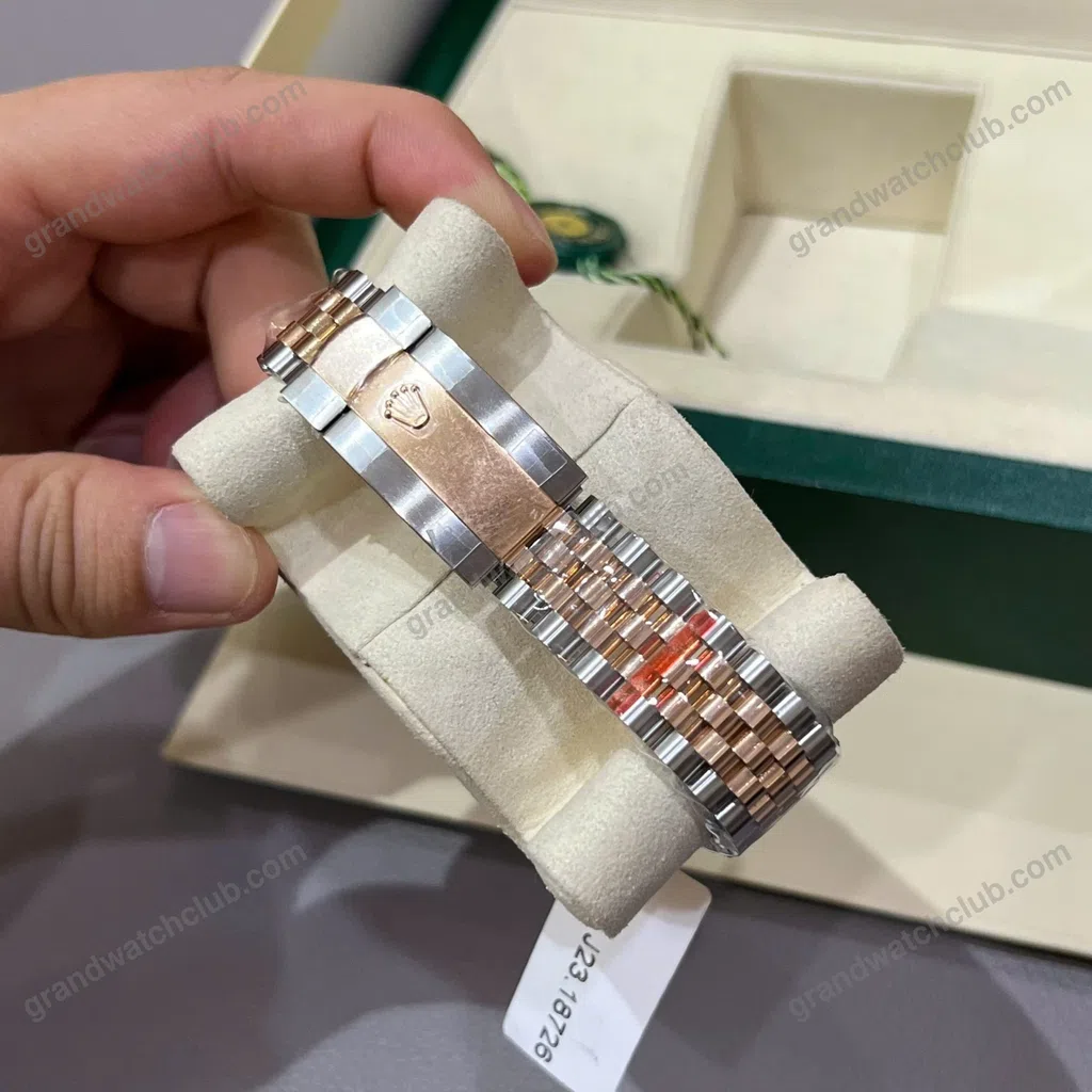 Super Clone Rolex Datejust Mother of Pearl Dial 126231-0021 36 mm β view 9