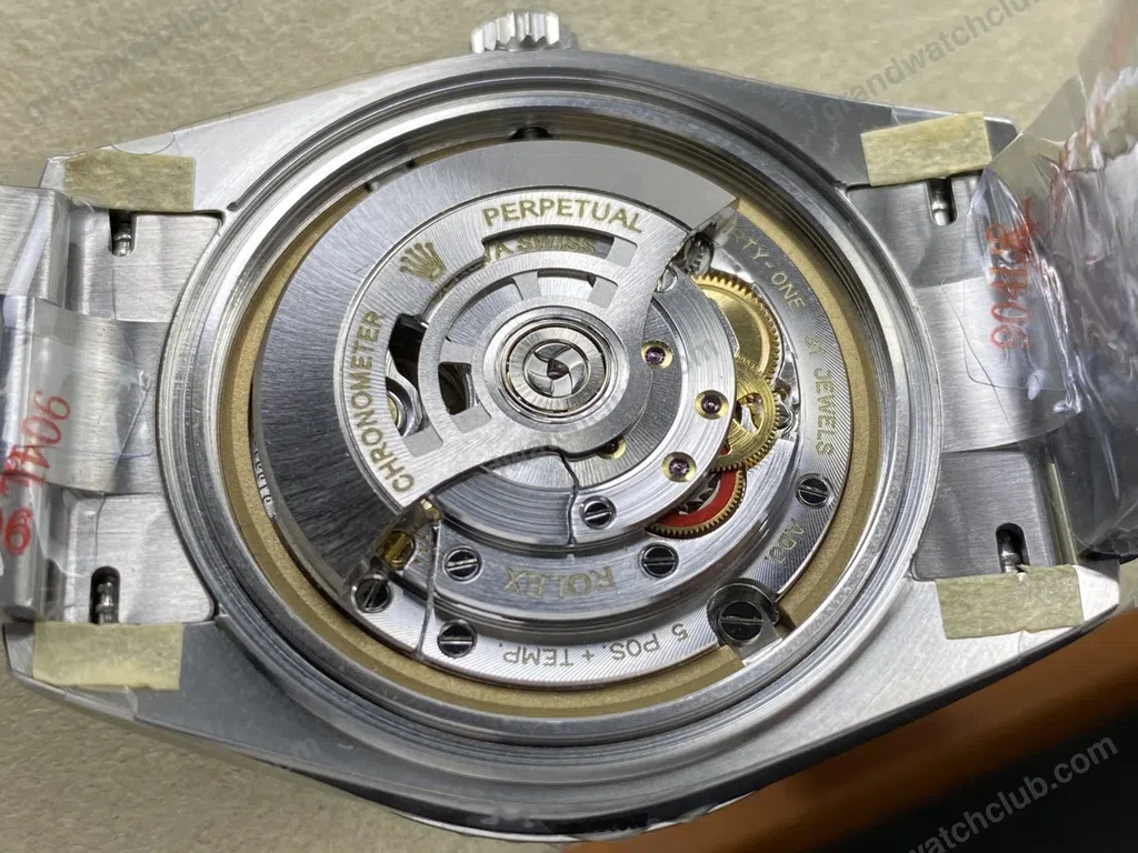 Super Clone Rolex Oyster Perpetual Jubilee Motif (2026) Super Clone — movement / caseback view