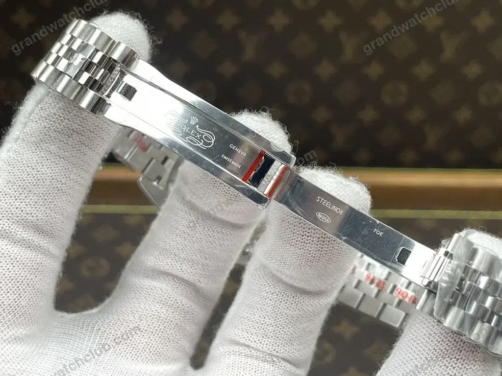 Super Clone Rolex Datejust Mother of Pearl Diamond Dial 126284RBR Jubilee 36 mm – Swiss SuperClone - photo 7
