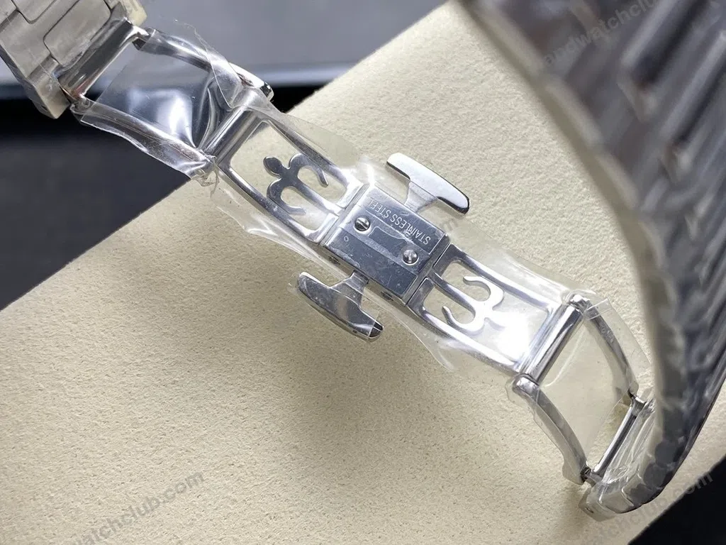 Super Clone Patek Philippe Nautilus 7118/1200A-001 35.2mm Blue Dial Steel — on leather display