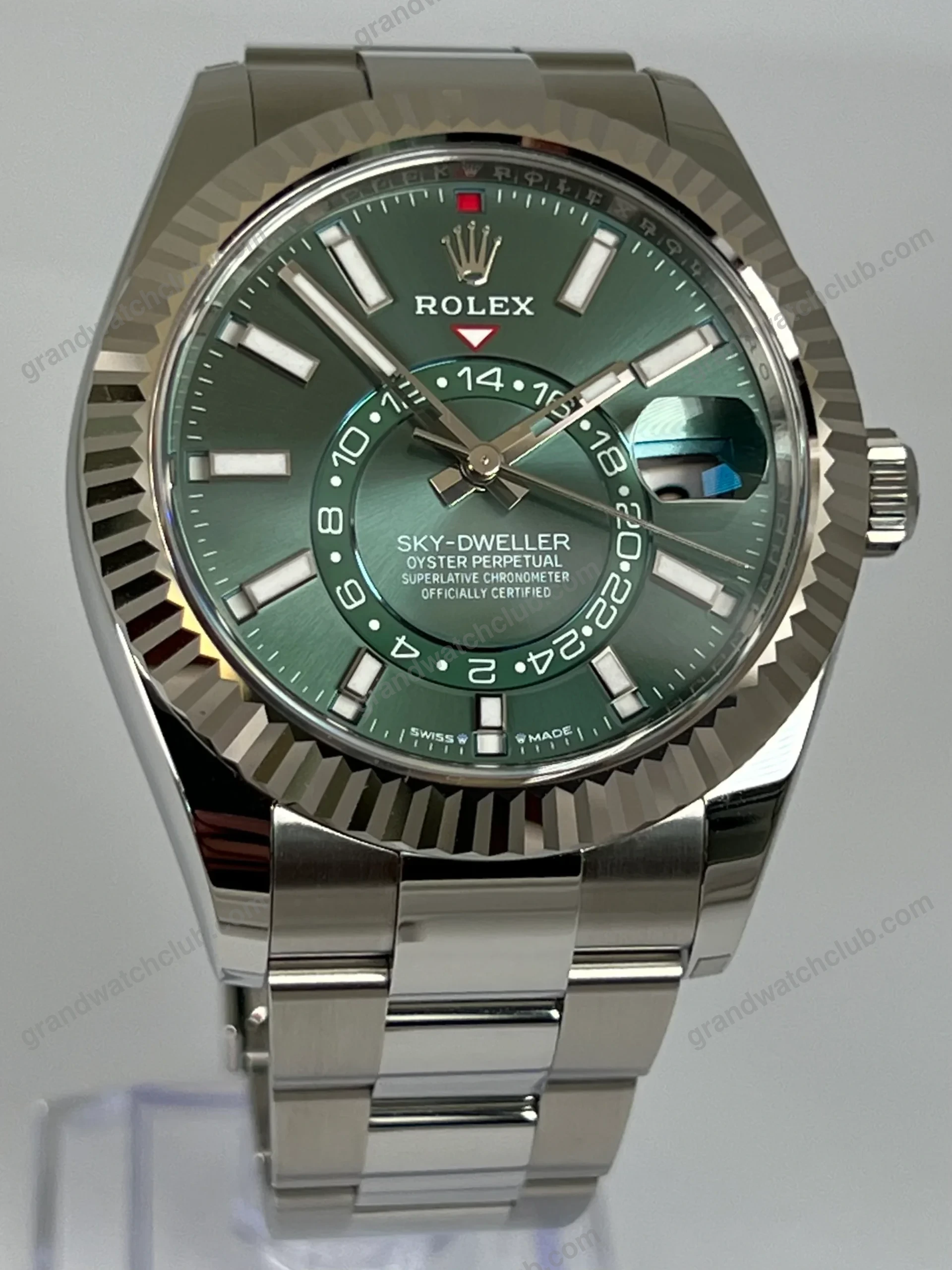 Super Clone Rolex Sky-Dweller Mint green Dial 336934 Oyster β case and bezel
