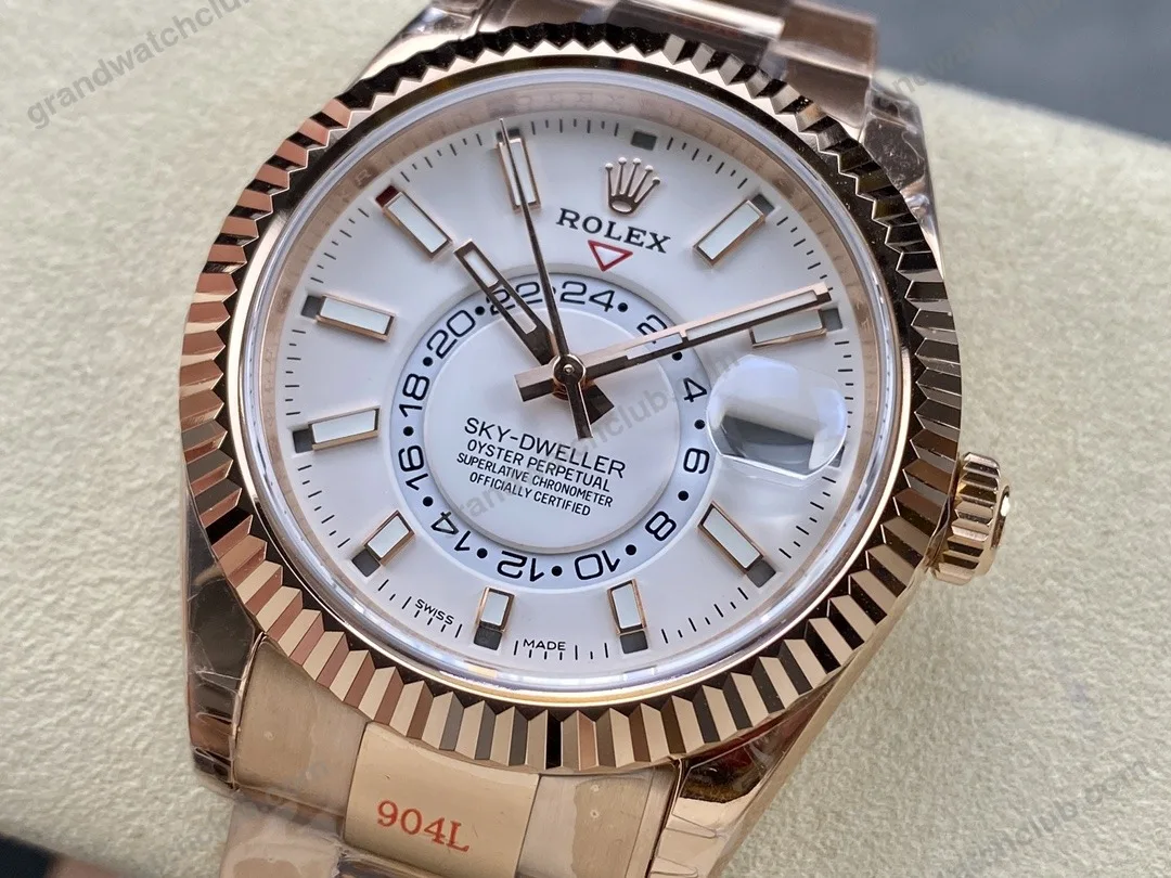 Super Clone Rolex Sky-Dweller Intense white Dial 336935 — bracelet detail