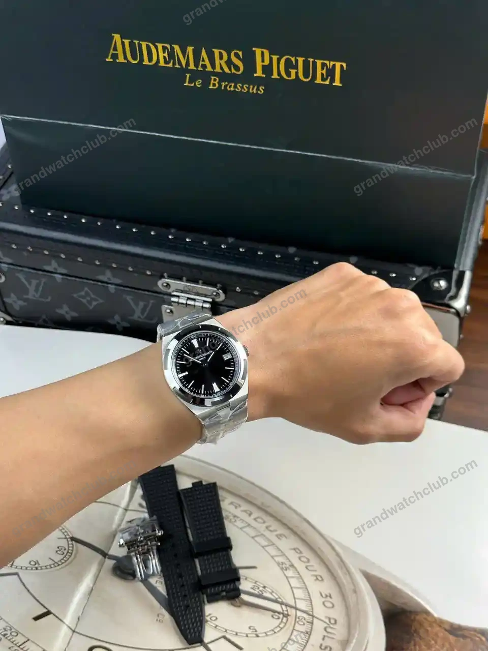 Super Clone Vacheron Constantin 41mm Steel β clasp and links