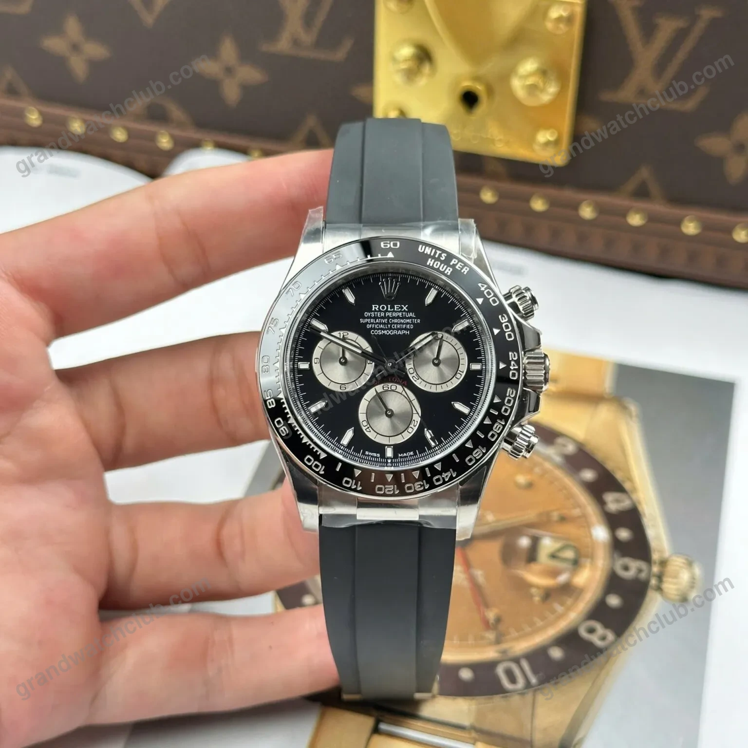 Super Clone Rolex Daytona black Dial 126519LN — dial close-up
