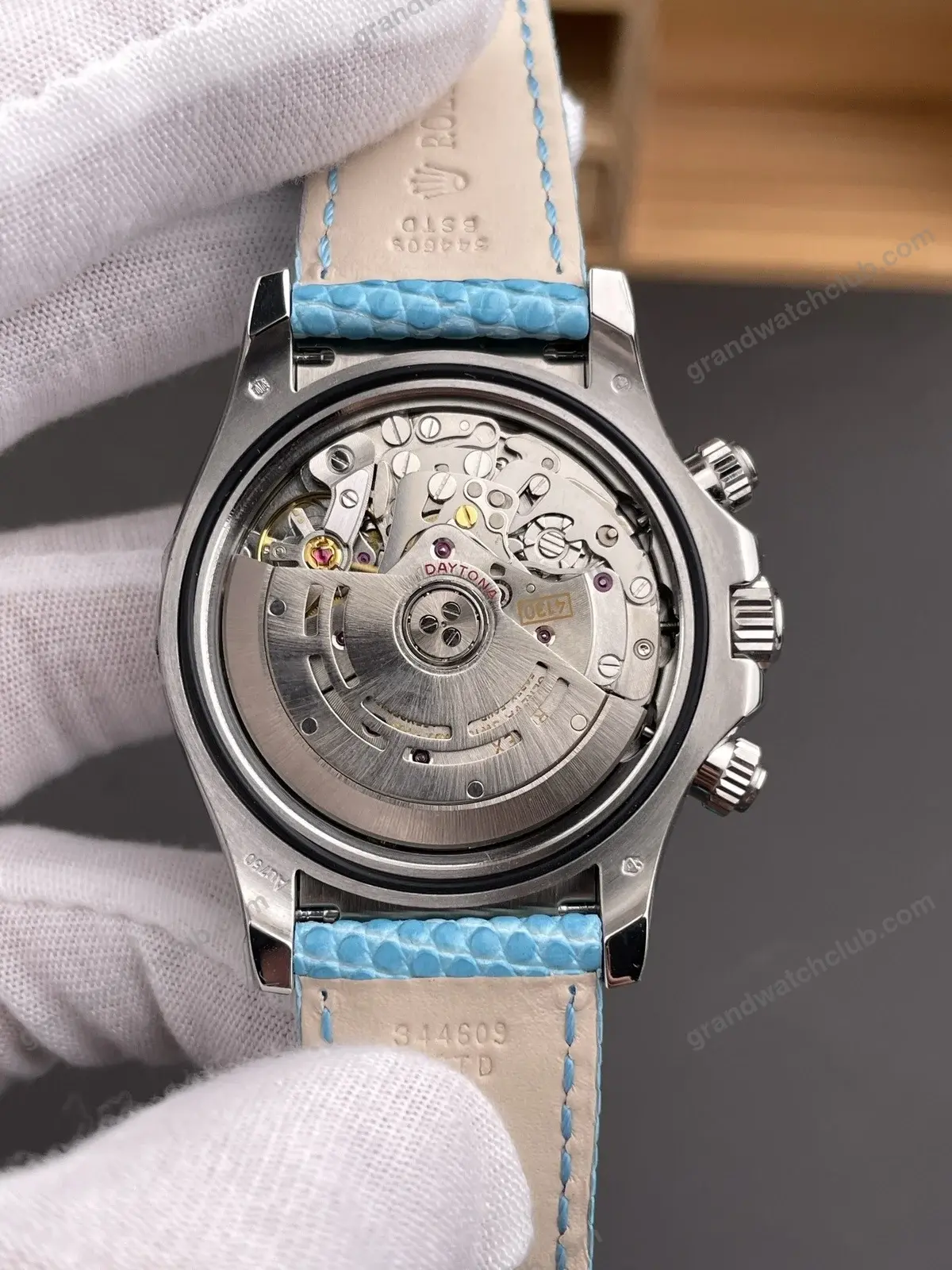 Super Clone Rolex Cosmograph Daytona Ice Blue Roman Dial 116520 – Swiss SuperClone - photo 5
