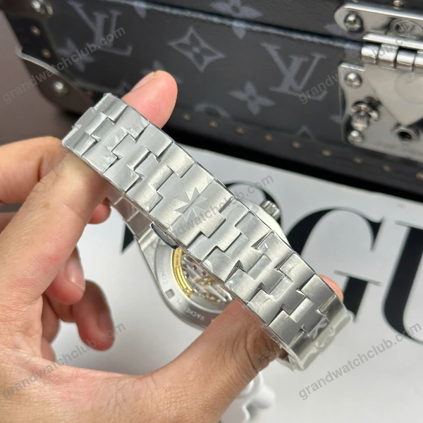Super Clone Vacheron Constantin Steel β movement / caseback view