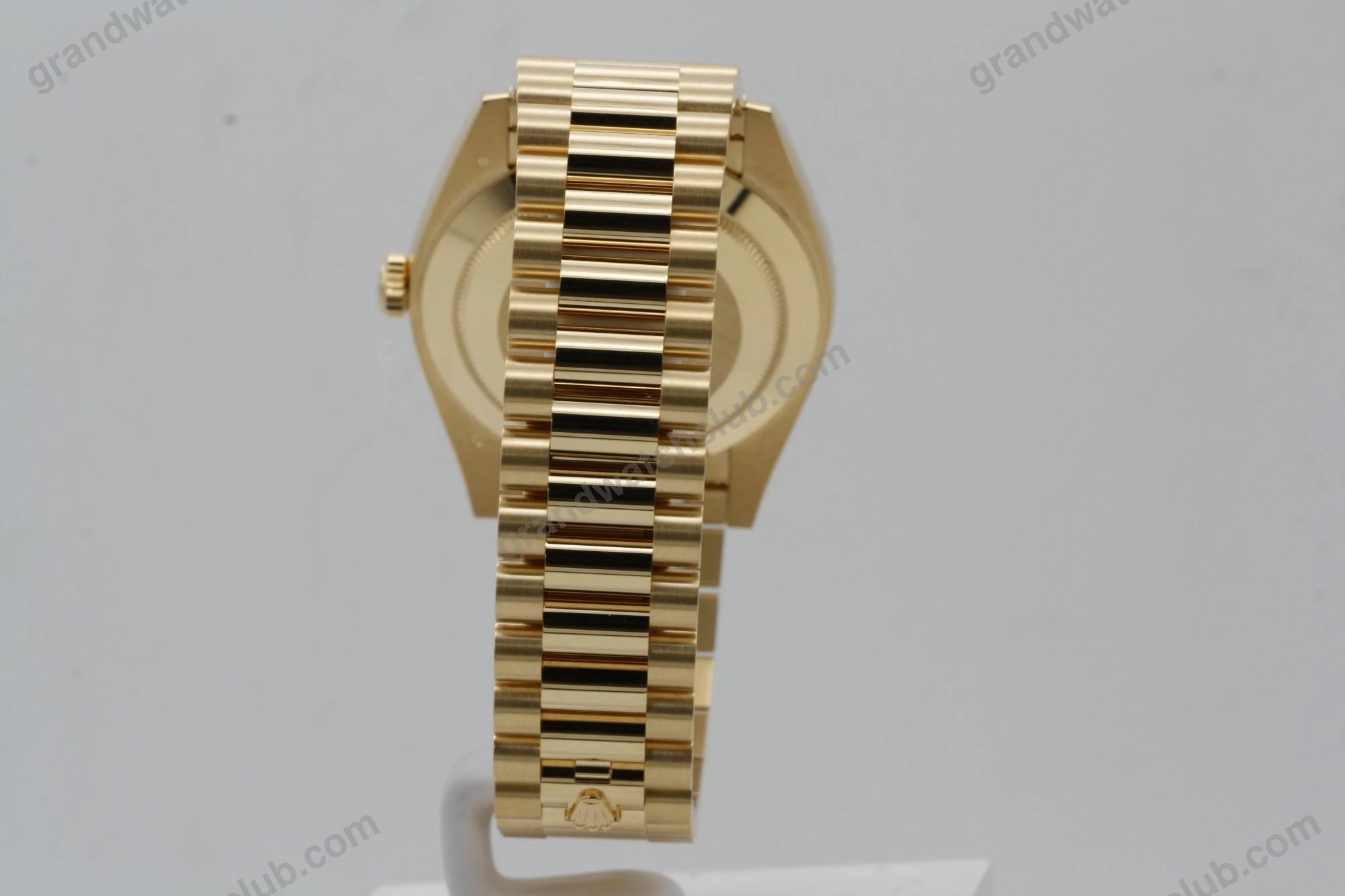 Super Clone Rolex Day-Date Black Dial 228238 40 mm — bracelet detail