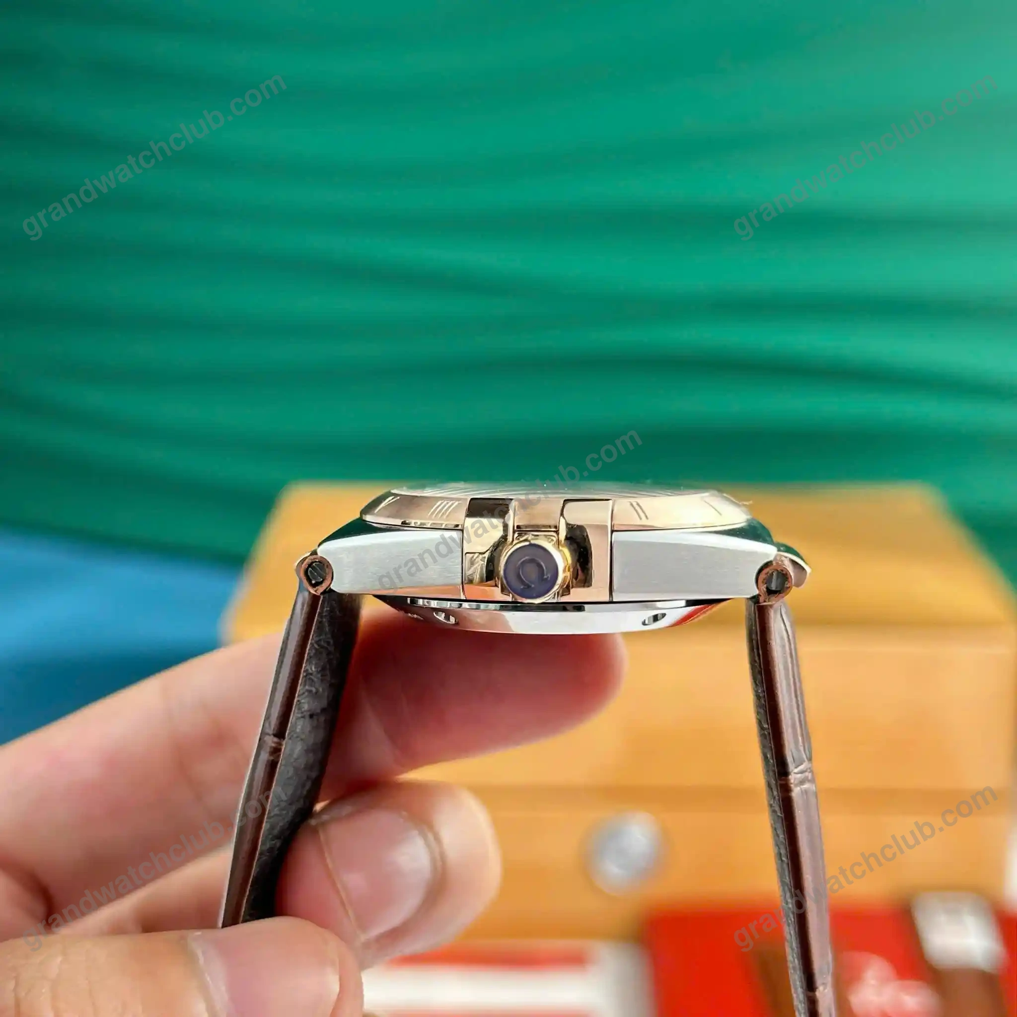 Super Clone Omega 39mm Steel β clasp and links