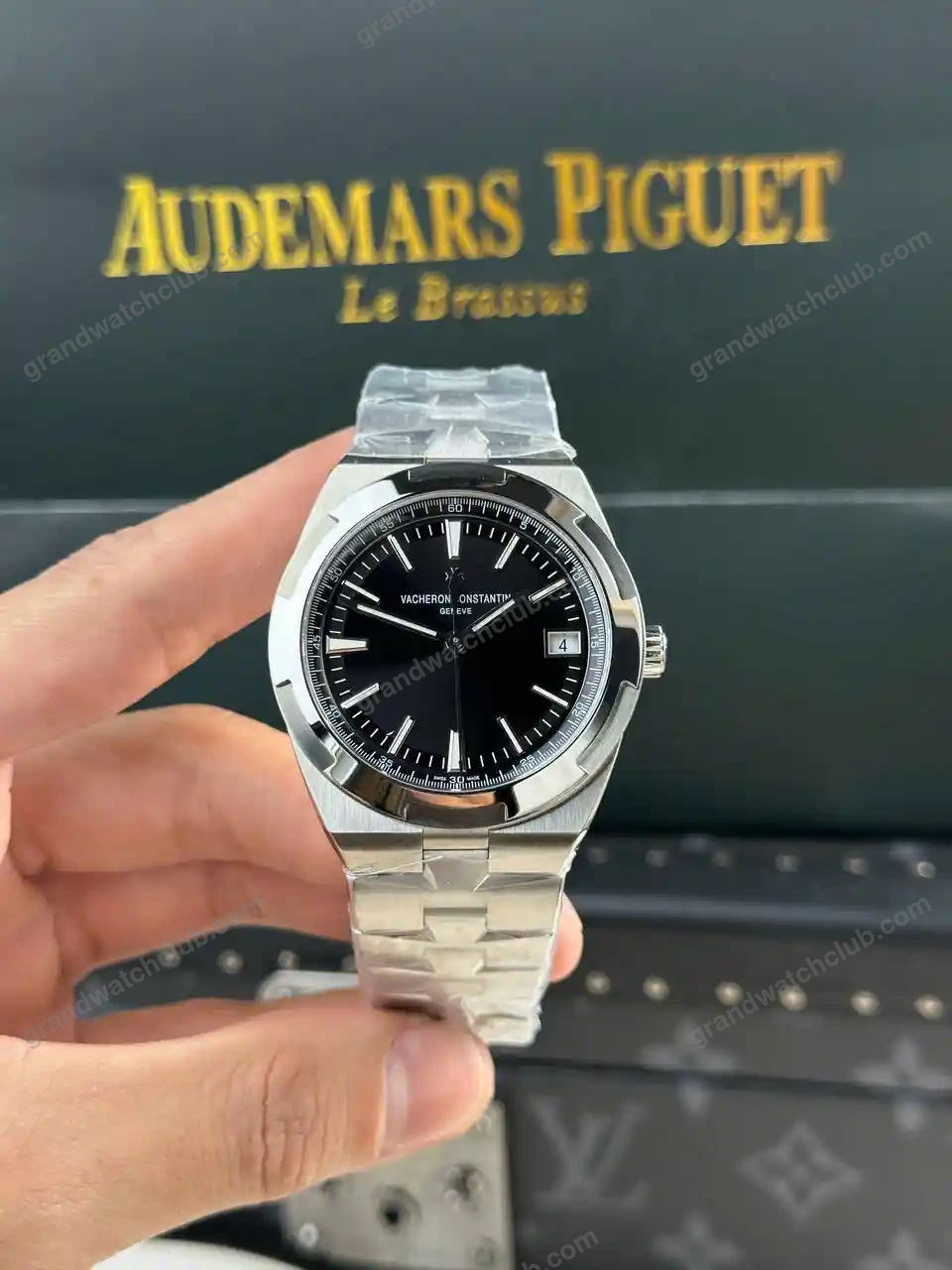 Super Clone Vacheron Constantin 41mm Steel β case and bezel