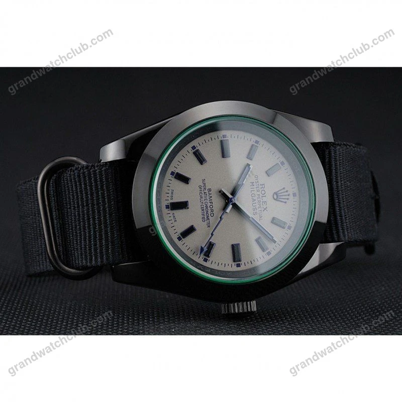 Super Clone Rolex Milgauss White Dial 622000 — bracelet detail