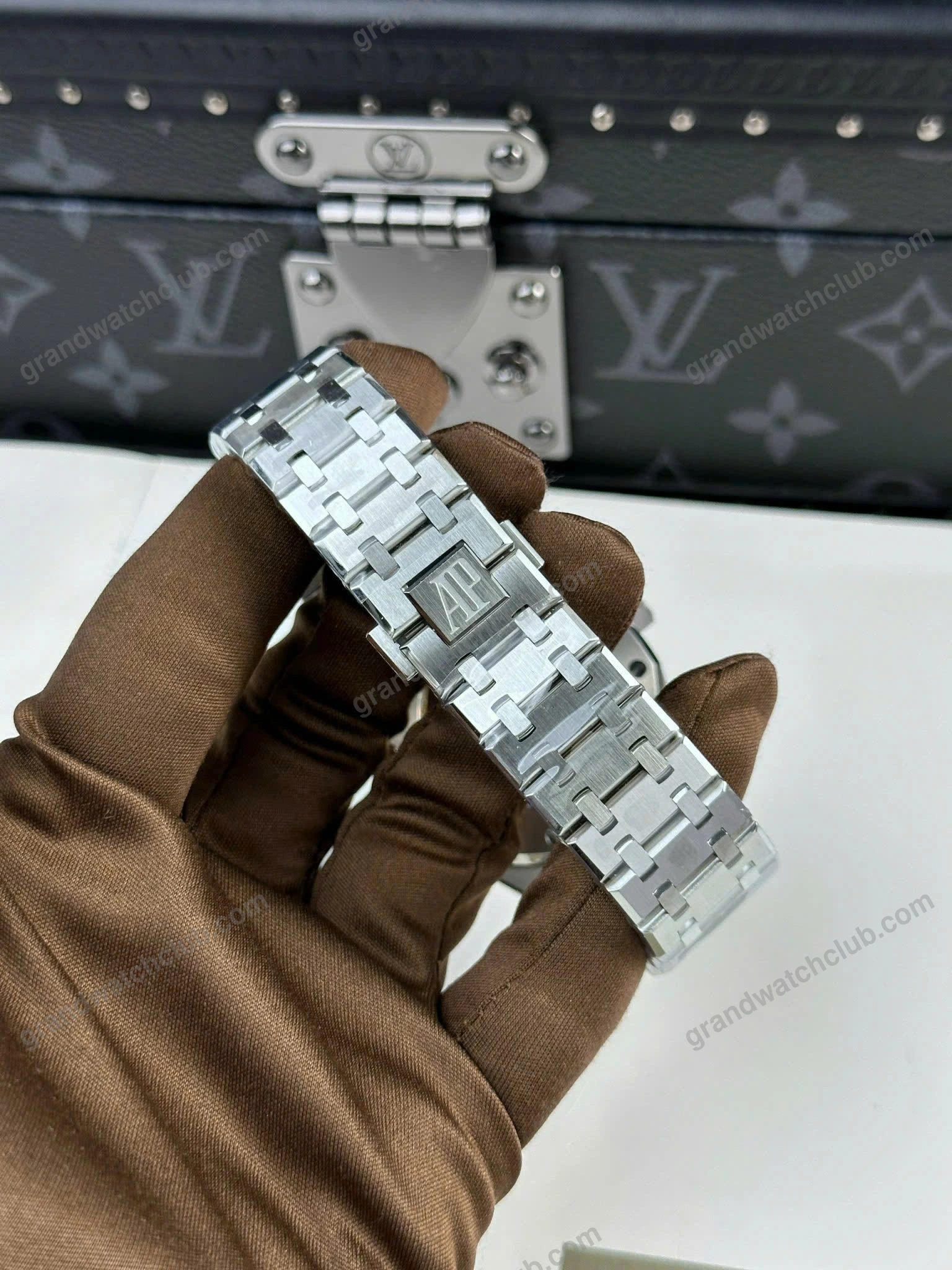 Super Clone Audemars Piguet Royal Oak Selfwinding 15400ST.OO.1220ST.01.A 41mm — view 11