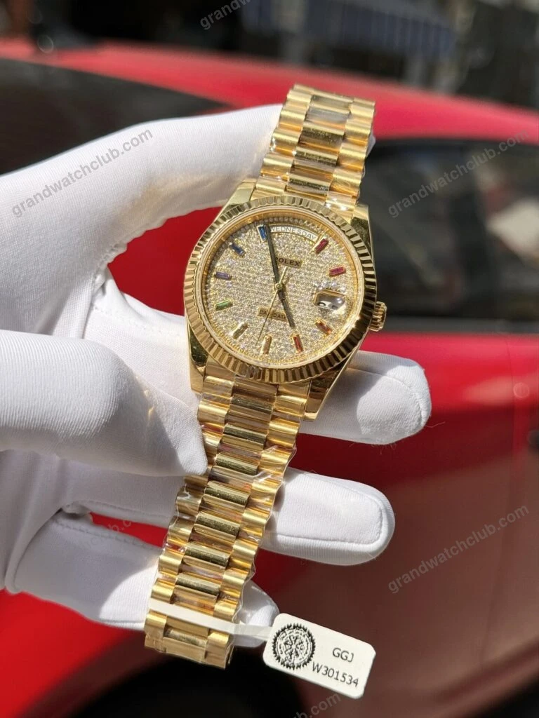 Super Clone Rolex Day-Date Diamond-Paved Dial 128238-0051 36 mm β case and bezel