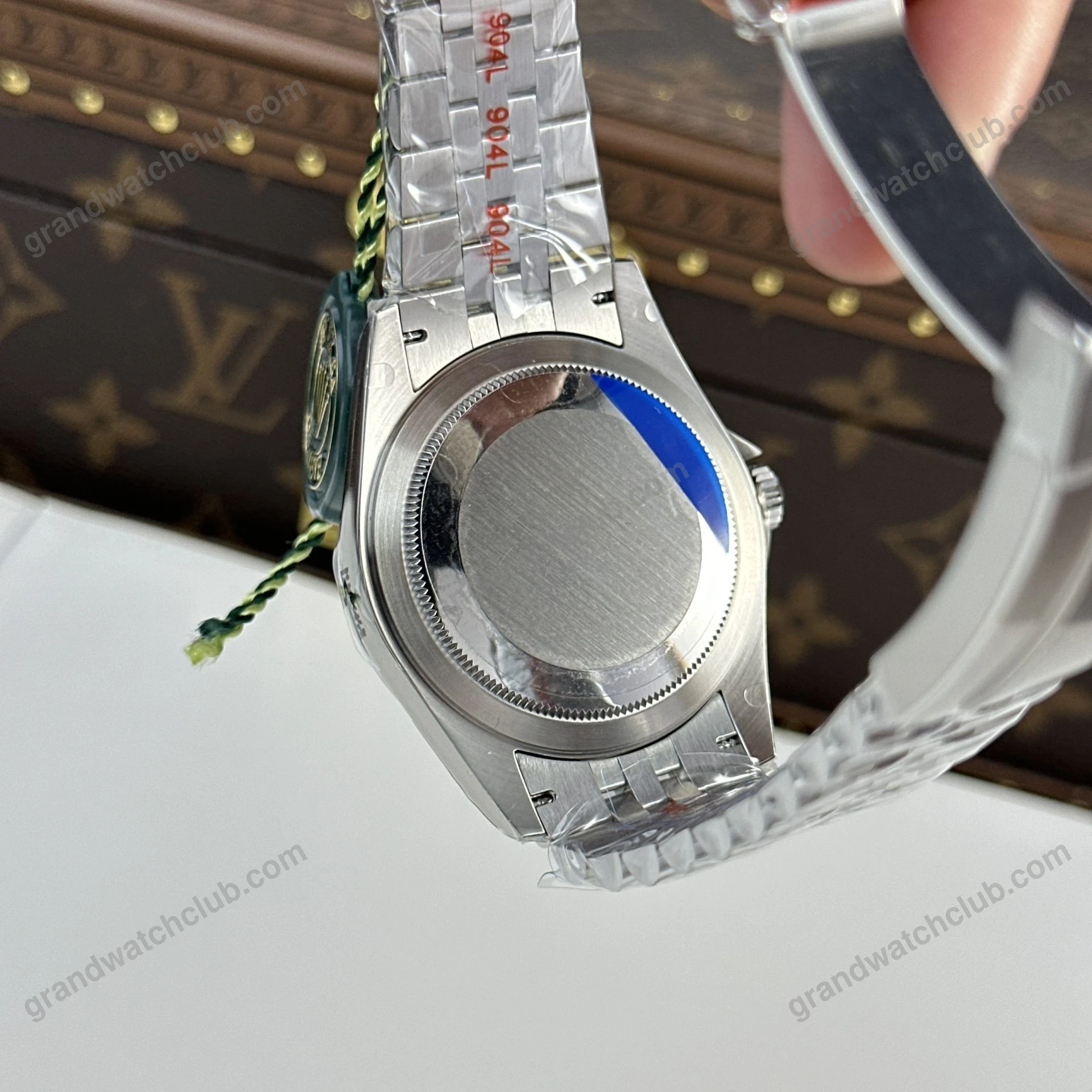 Super Clone Rolex Sky-Dweller Mint green Dial 336934 Jubilee β on leather display