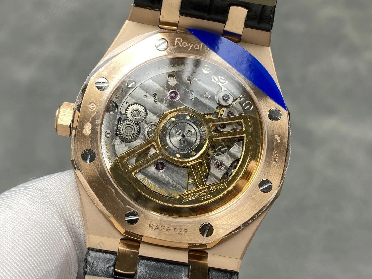 Super Clone Audemars Piguet Royal Oak 15500OR Rose Gold 41mm Black Dial — side profile