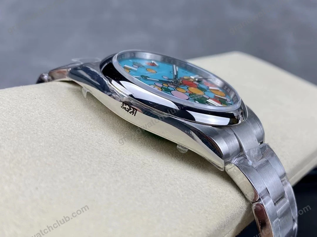Super Clone Rolex Oyster Perpetual Turquoise Dial 124300 41 mm — clasp and links